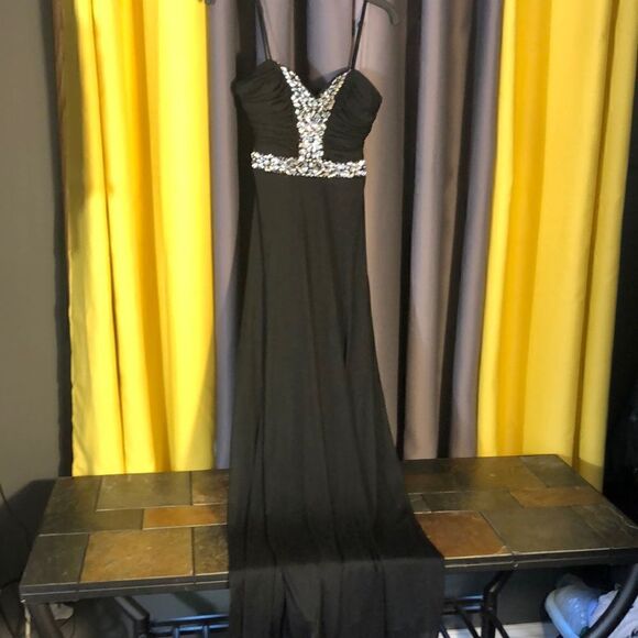 B Smart black chiffon formal dress size 3 - Picture 1 of 10